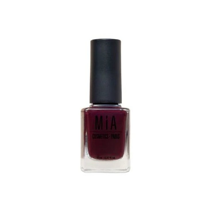 mia esmalde de uñas bull blood