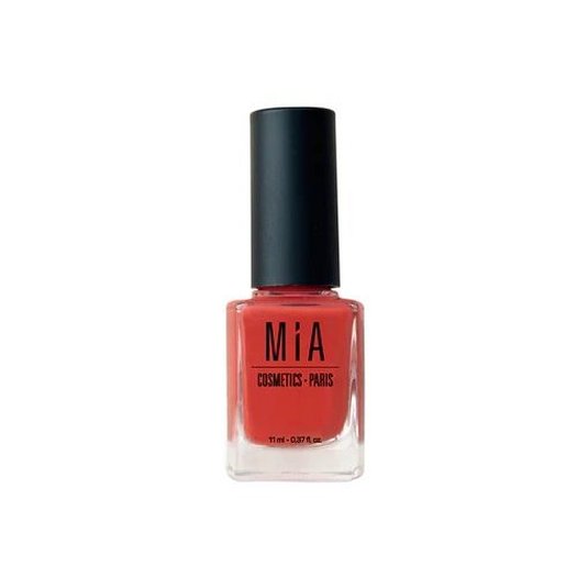 mia esmalde de uñas coral reef