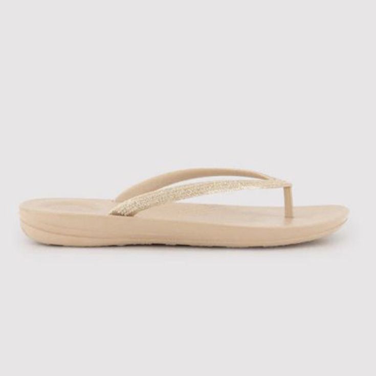 ysabel mora chancla tira brillante beige