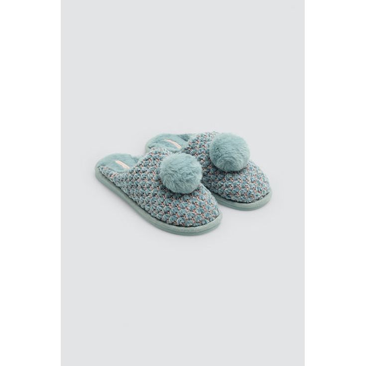 ysabel mora zapatilla verdes con pompon